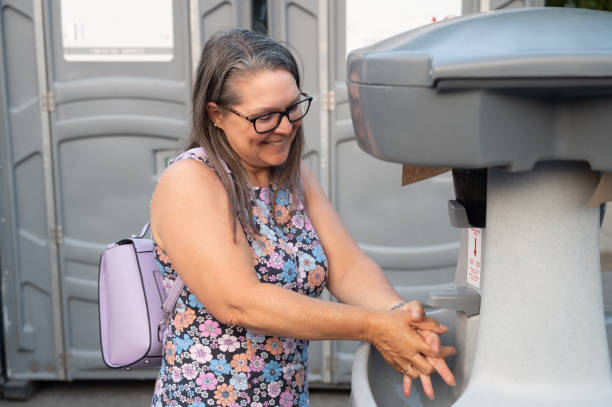 Best Portable restroom trailer rental  in Siesta Acres, TX